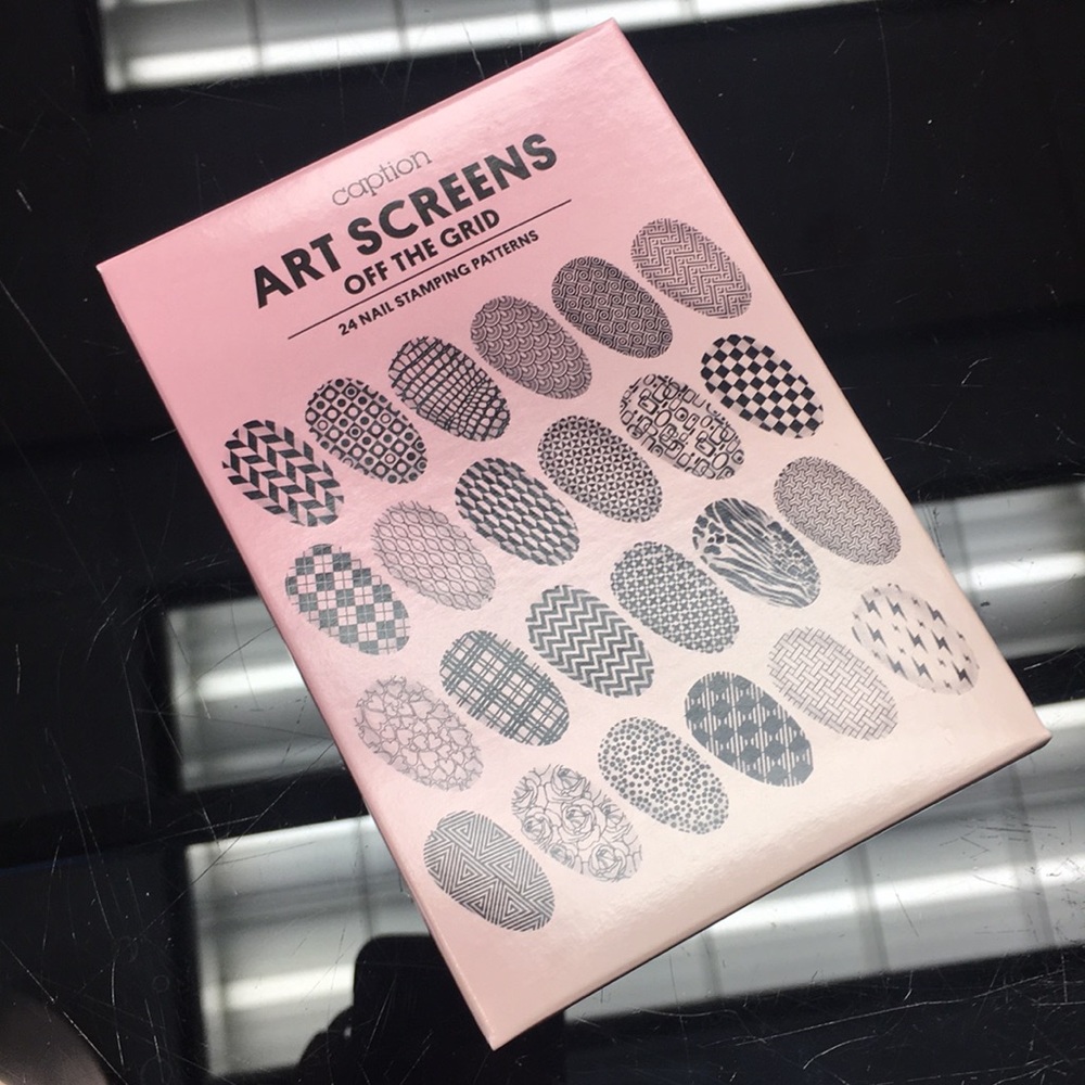 Nail Stamping Plate Young Nails Caption